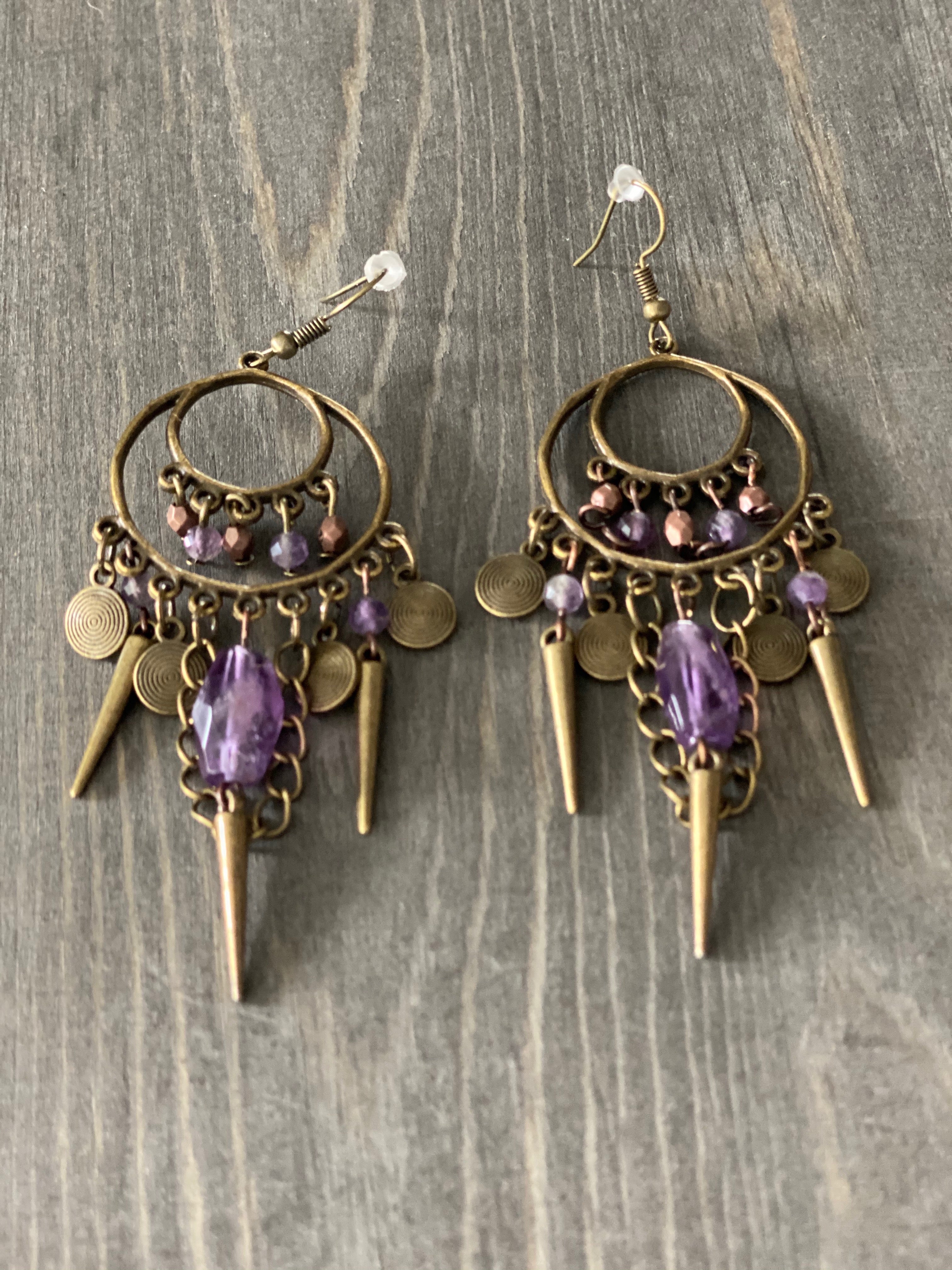 Hey Queen Earrings 12th Summer